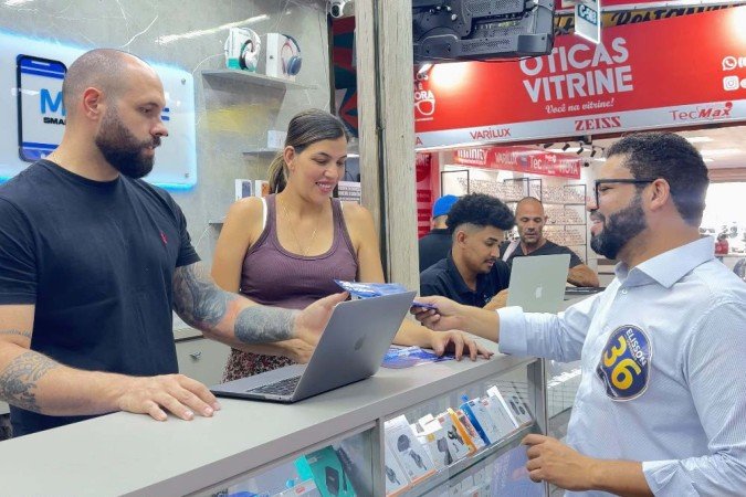 Elisson Ferreira defendeu apoio a pequenos e médios empreendedores da Feira dos Importados - (crédito: Divulgação/Ascom) Elisson Ferreira defendeu apoio a pequenos e médios empreendedores da Feira dos Importados - (crédito: Divulgação/Ascom)