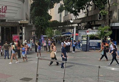 Pra&ccedil;a Sete &eacute; um dos pontos de refer&ecirc;ncia do hipercentro de Belo Horizonte e local onde pai teria tentado vender o pr&oacute;prio filho de 3 anos -  (crédito: Reprodu&ccedil;&atilde;o/Google StreetView)