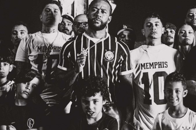O Corinthians renovou o contrato do atacante holandês de 32 anos apenas três dias antes do lançamento do clipe - (crédito: Reprodução/Instagram/Memphis Depay) O Corinthians renovou o contrato do atacante holandês de 32 anos apenas três dias antes do lançamento do clipe - (crédito: Reprodução/Instagram/Memphis Depay)