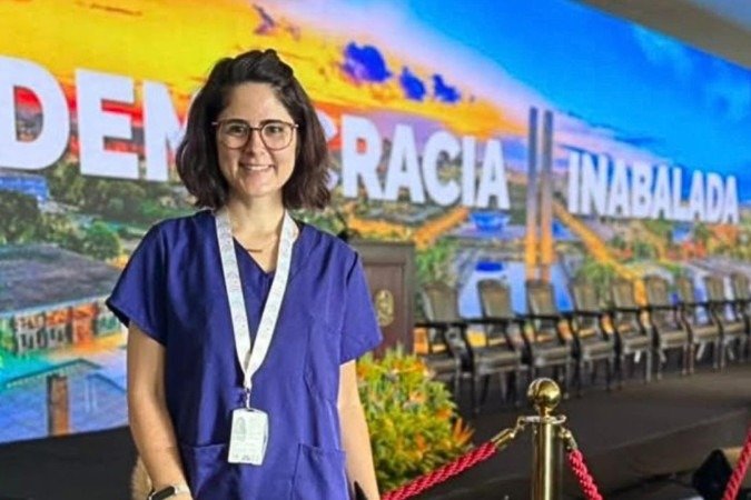 A médica-veterinária Vitória Valle de Oliveira Pinha, que atuava como tratadora de animais no Serviço de Cinotecnia do Senado, morreu - (crédito: Reprodução/Redes sociais) A médica-veterinária Vitória Valle de Oliveira Pinha, que atuava como tratadora de animais no Serviço de Cinotecnia do Senado, morreu - (crédito: Reprodução/Redes sociais)