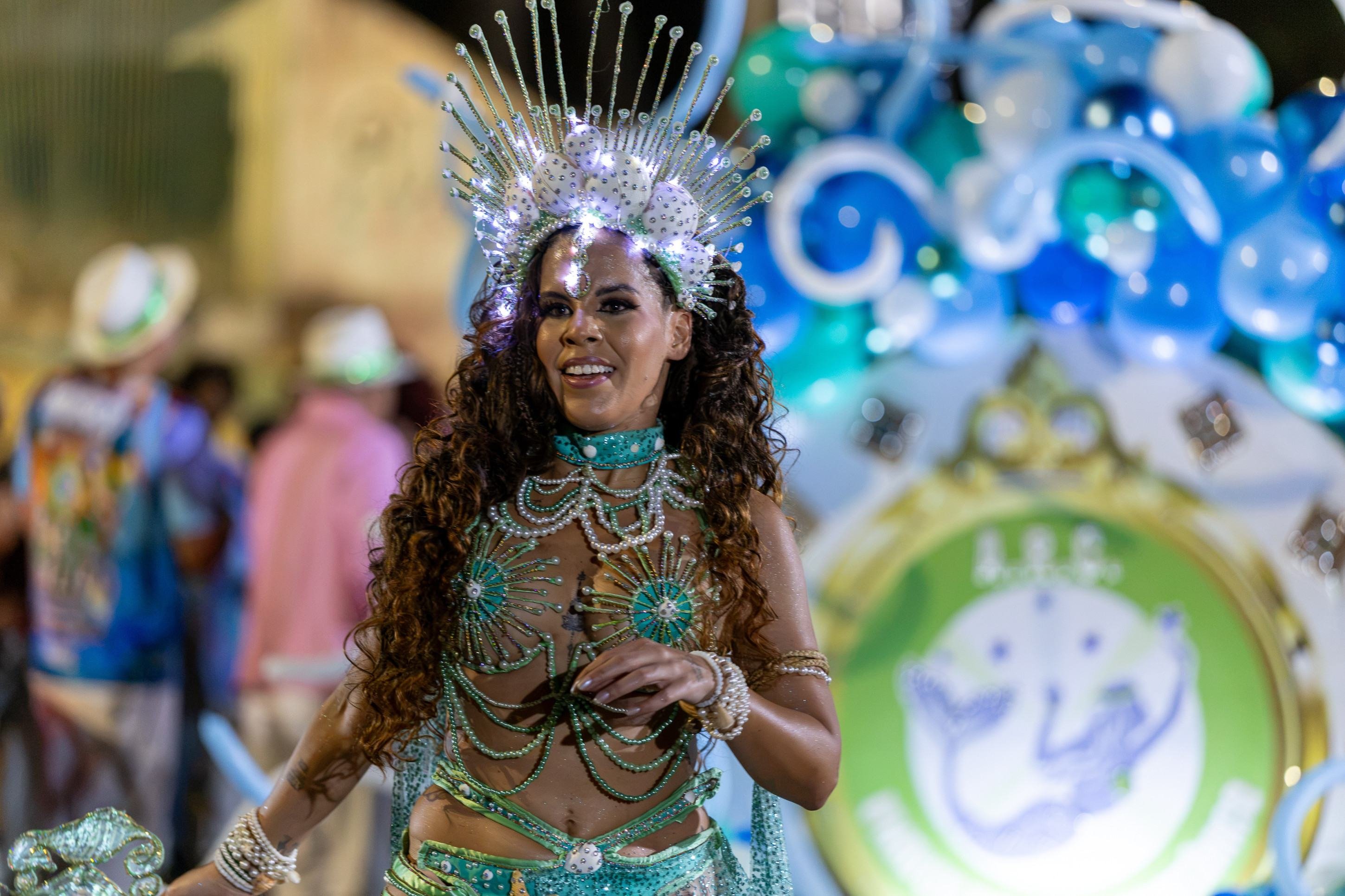  Bras&iacute;lia-DF,22/08/2026,, Desfile das escolas de Samba. Foto da Escola Unidos do Jardim Bot&acirc;nico.