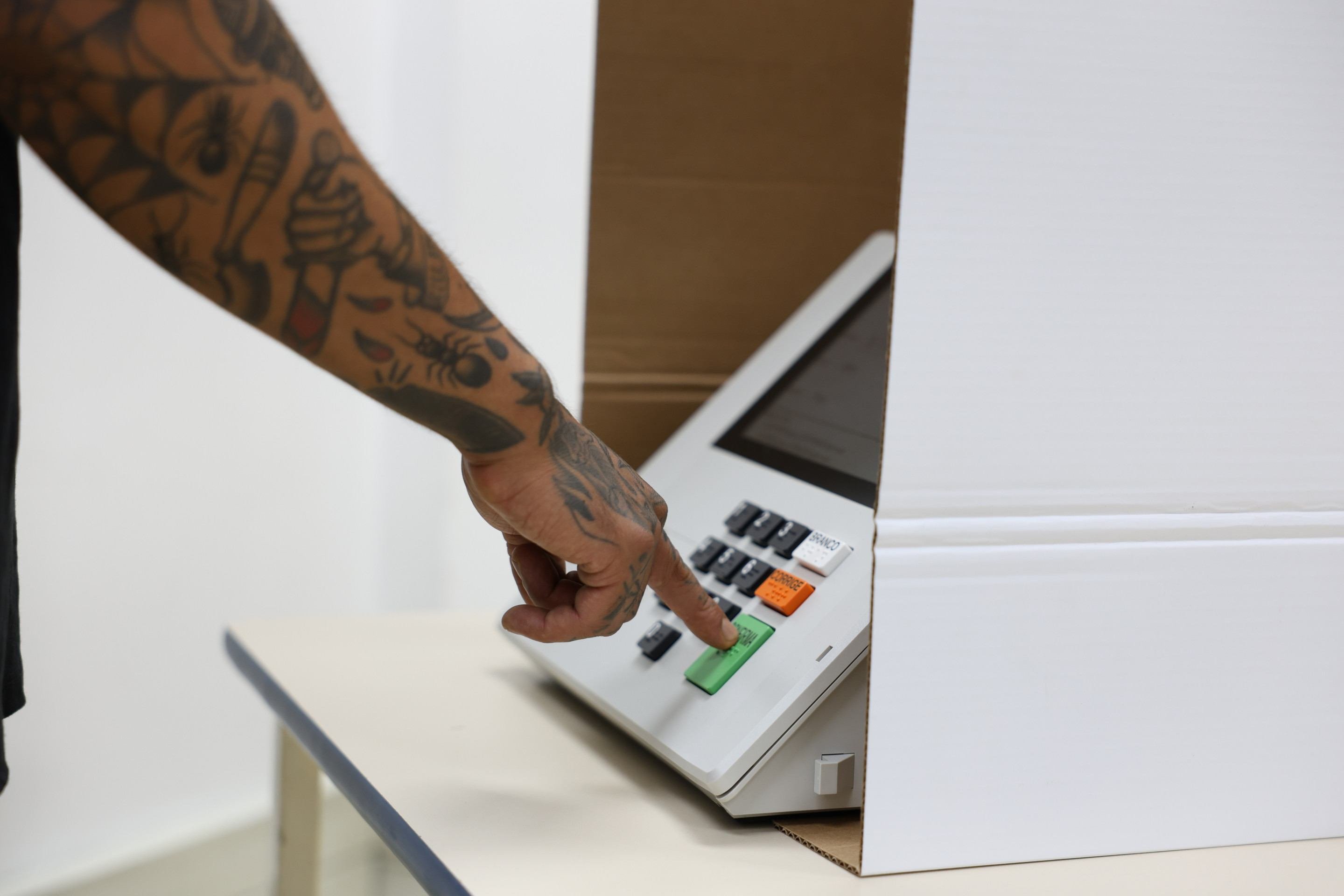 Como o voto dos jovens de 16 a 24 anos pode influenciar a eleição de 2026