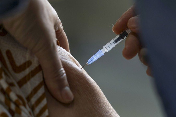 Dia D de Multivacinação imunizou 12.775 pessoas no sábado (22/8) - (crédito: Marcelo Camargo/Agência Brasil) Dia D de Multivacinação imunizou 12.775 pessoas no sábado (22/8) - (crédito: Marcelo Camargo/Agência Brasil)