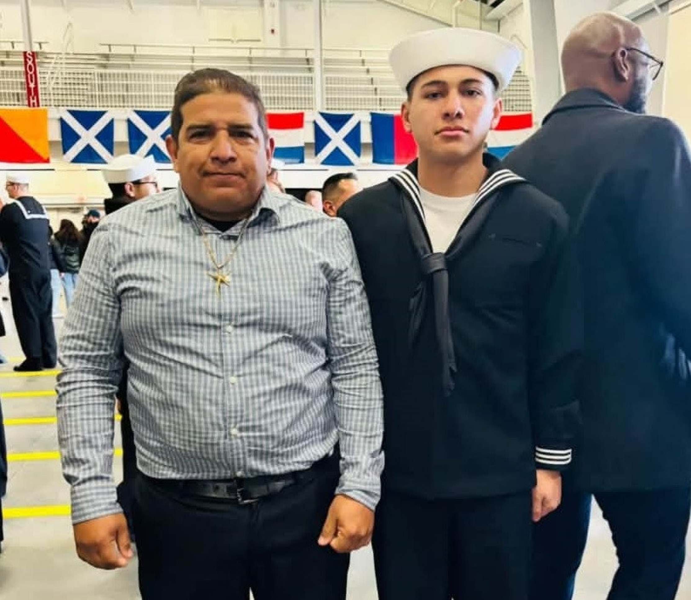 Joshua &Aacute;viles (D) com o pai, Luis Manuel: "Isso &eacute; de partir o meu cora&ccedil;&atilde;o"