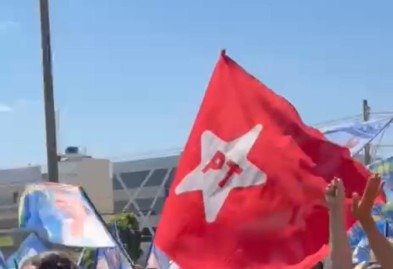 PT nega negociação com GDF e BRB e diz que União não dará aval à operação