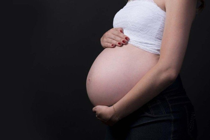 Os especialistas alertam que é indispensável o acompanhamento pré-natal durante períodos de seca e ondas de calor, assim como 
a garantia de água potável 
às gestantes