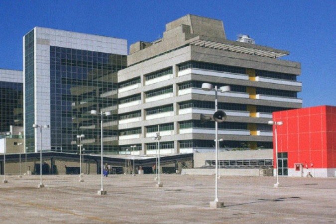 Processo seletivo inclui prova escrita presencial em 4 de setembro e análise curricular -  (crédito: Reprodução / Into)