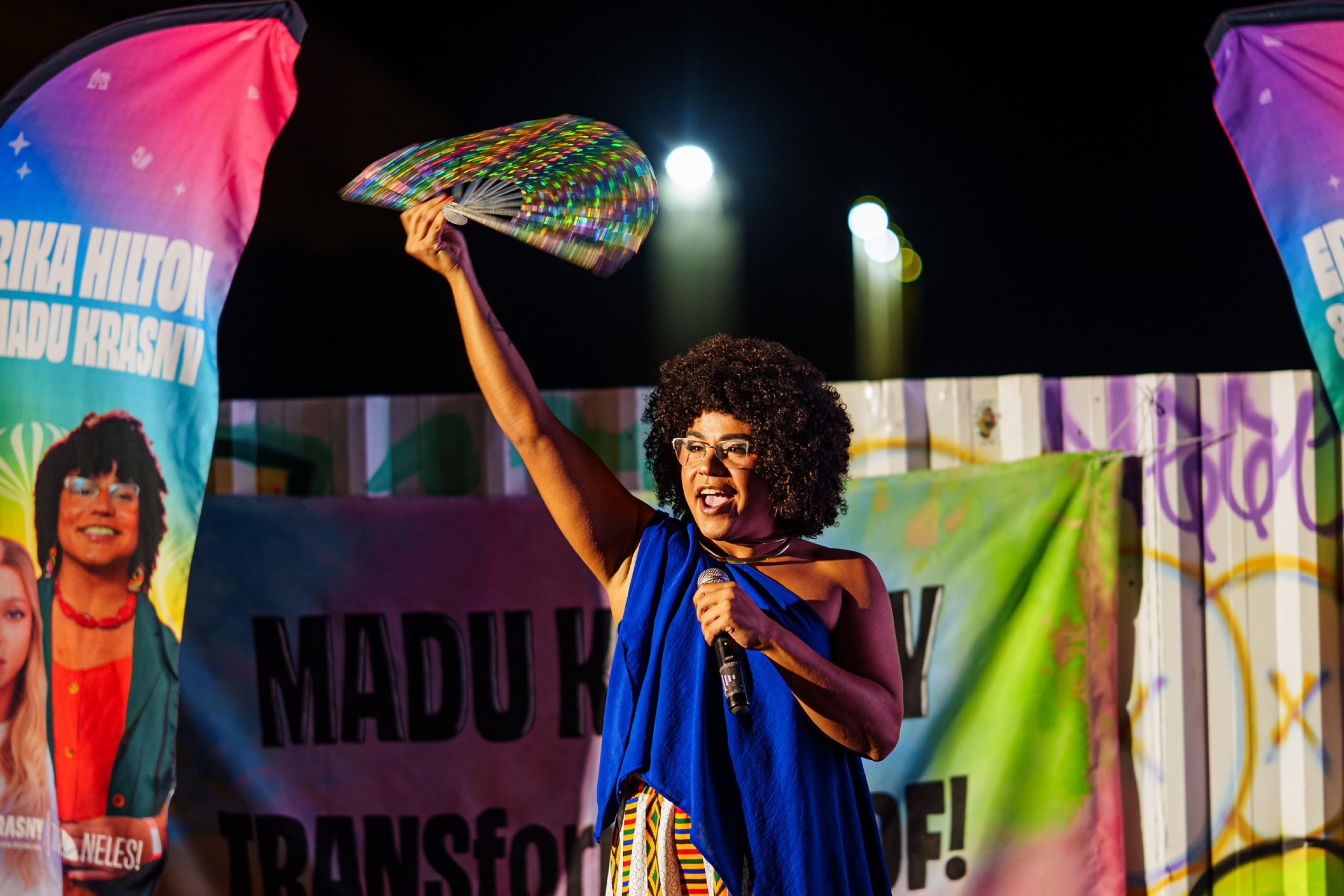 Madu Krasny: foco na juventude
