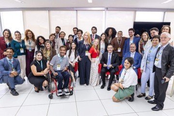 Diante da desinformação, TSE aposta em influenciadores para defender as urnas - QTU Questões do Universo
