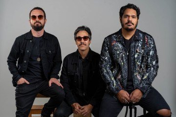 Distintos Filhos volta com novo disco Entre corpos nus e frases feitas -  (crédito: Mylenna Veríssimo)