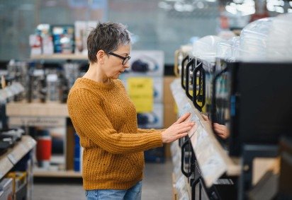  Movimento do com&eacute;rcio &eacute; afetado pelo endividamento dos consumidores -  (crédito: Shutterstock)