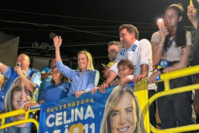 Celina Leão inaugurou comitê político no Riacho Fundo
- (crédito: Iago Mac Cord/CB/D.A.Press) Celina Leão inaugurou comitê político no Riacho Fundo
- (crédito: Iago Mac Cord/CB/D.A.Press)