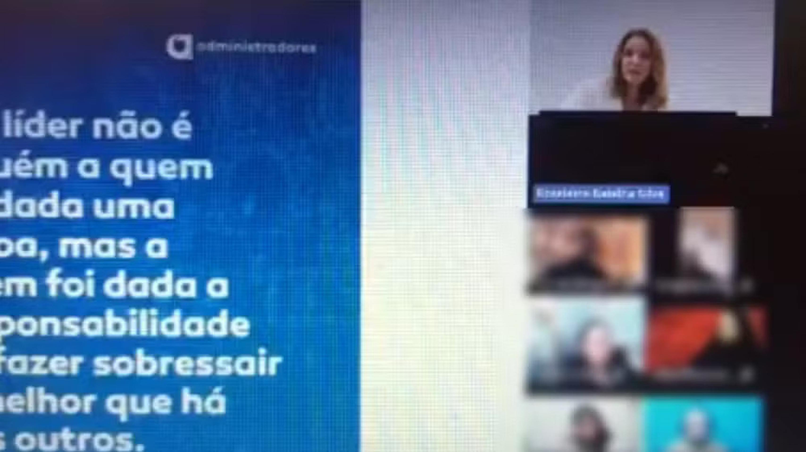 Dirigente de ensino de SP recomenda biografia de Hitler para diretores de escola 