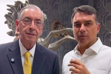 Eduardo Cunha e Flávio Bolsonaro publicaram mais um vídeo nas redes sociais em demonstração de apoio - (crédito: Reprodução/Instagram) Eduardo Cunha e Flávio Bolsonaro publicaram mais um vídeo nas redes sociais em demonstração de apoio - (crédito: Reprodução/Instagram)