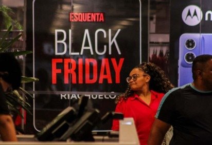 Com a proximidade da Black Friday, consumidores j&aacute; se preparam para as ofertas, antecipando pesquisas e planejamento -  (crédito: Kayo Magalh&atilde;es/CB/D.A Press) -Com a proximidade da Black Friday, consumidores j&aacute; se preparam para as ofertas, antecipando pesquisas e planejamento -  (crédito: Kayo Magalh&atilde;es/CB/D.A Press)