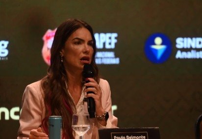 Paula Belmonte (PSDB) citou um estudo que aponta o desperdício de quase um terço do orçamento do DF com desvios e falhas de gestão -  (crédito: Ed Alves/CB/DA.Press) -Paula Belmonte (PSDB) citou um estudo que aponta o desperdício de quase um terço do orçamento do DF com desvios e falhas de gestão -  (crédito: Ed Alves/CB/DA.Press)