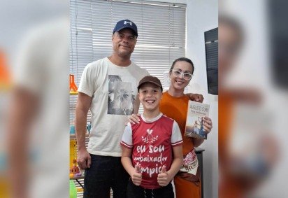 Na imagem, a família Moraes  -  (crédito: Reprodução/Instagram) -Na imagem, a família Moraes  -  (crédito: Reprodução/Instagram)