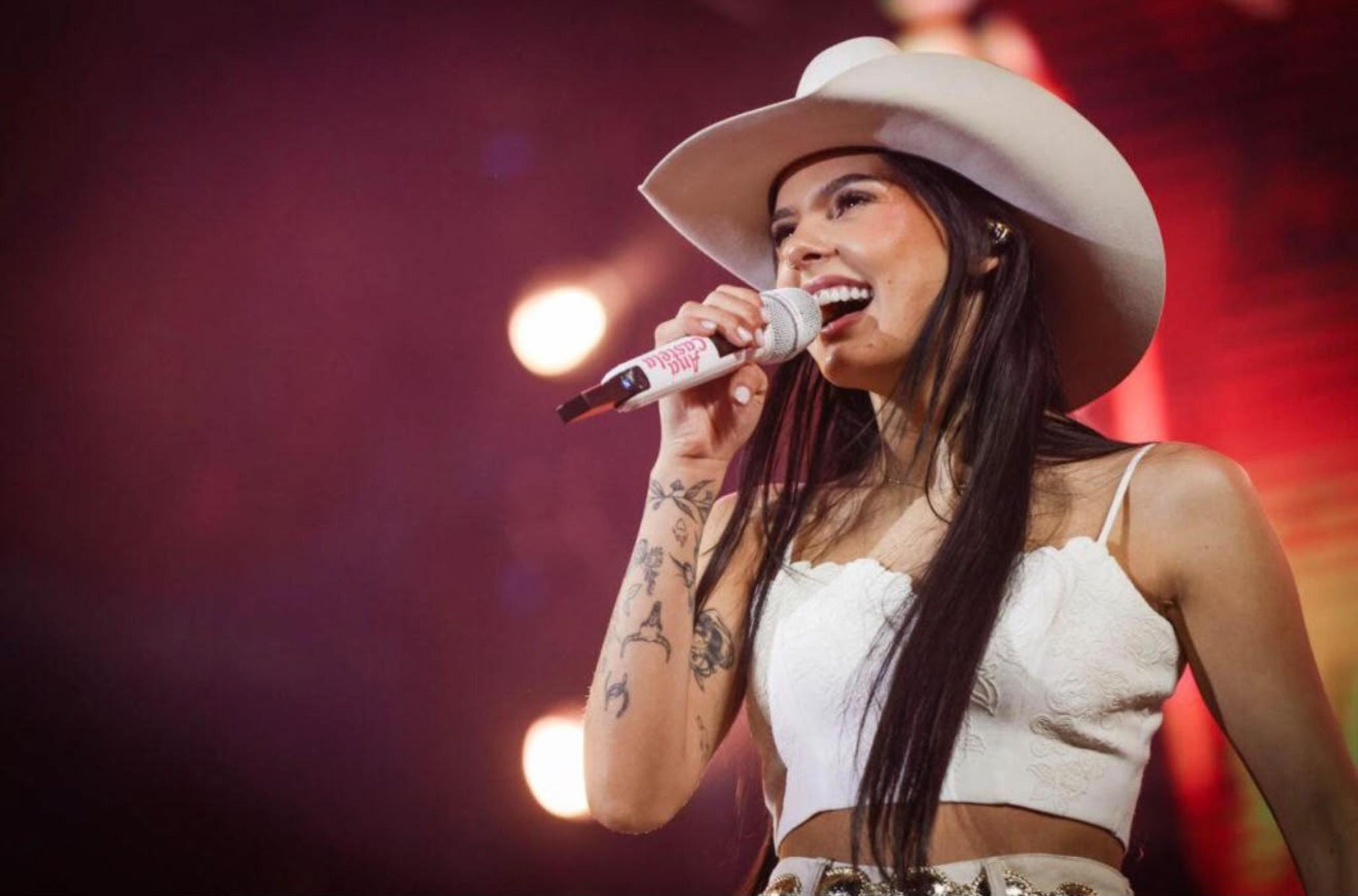 Ana Castela recebe R$ 900 mil para show em cidade com pouco mais de 3 mil habitantes