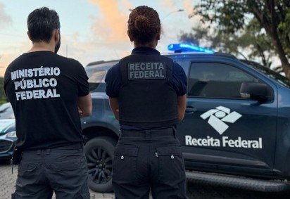 Agentes do MPF e da Receita Federal em a&ccedil;&atilde;o conjunta na Opera&ccedil;&atilde;o Jogo de Sombras contra fraudes no setor de apostas -  (crédito: Divulga&ccedil;&atilde;o/MPF) -Agentes do MPF e da Receita Federal em a&ccedil;&atilde;o conjunta na Opera&ccedil;&atilde;o Jogo de Sombras contra fraudes no setor de apostas -  (crédito: Divulga&ccedil;&atilde;o/MPF)