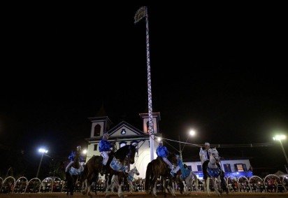 Tradição e fé: Festa de Nossa Senhora de Nazareth 2026 reúne celebrações religiosas e Cavalhada secular em Morro Vermelho -  (crédito: Uai Turismo) -Tradição e fé: Festa de Nossa Senhora de Nazareth 2026 reúne celebrações religiosas e Cavalhada secular em Morro Vermelho -  (crédito: Uai Turismo)