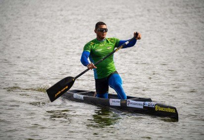 Esta é a 15° medalha de Isaquias em Mundial ao longo da carreira.  -  (crédito: Fabio Canhete/CBCa) -Esta é a 15° medalha de Isaquias em Mundial ao longo da carreira.  -  (crédito: Fabio Canhete/CBCa)