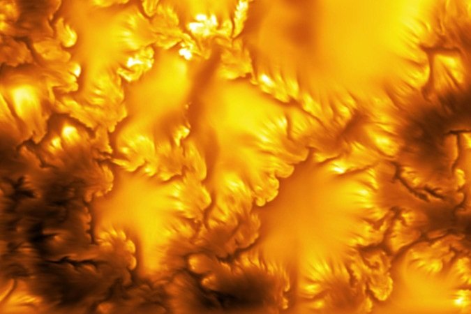 Tempestade geomagnética atinge a Terra até amanhã; veja os riscos - QTU Questões do Universo
