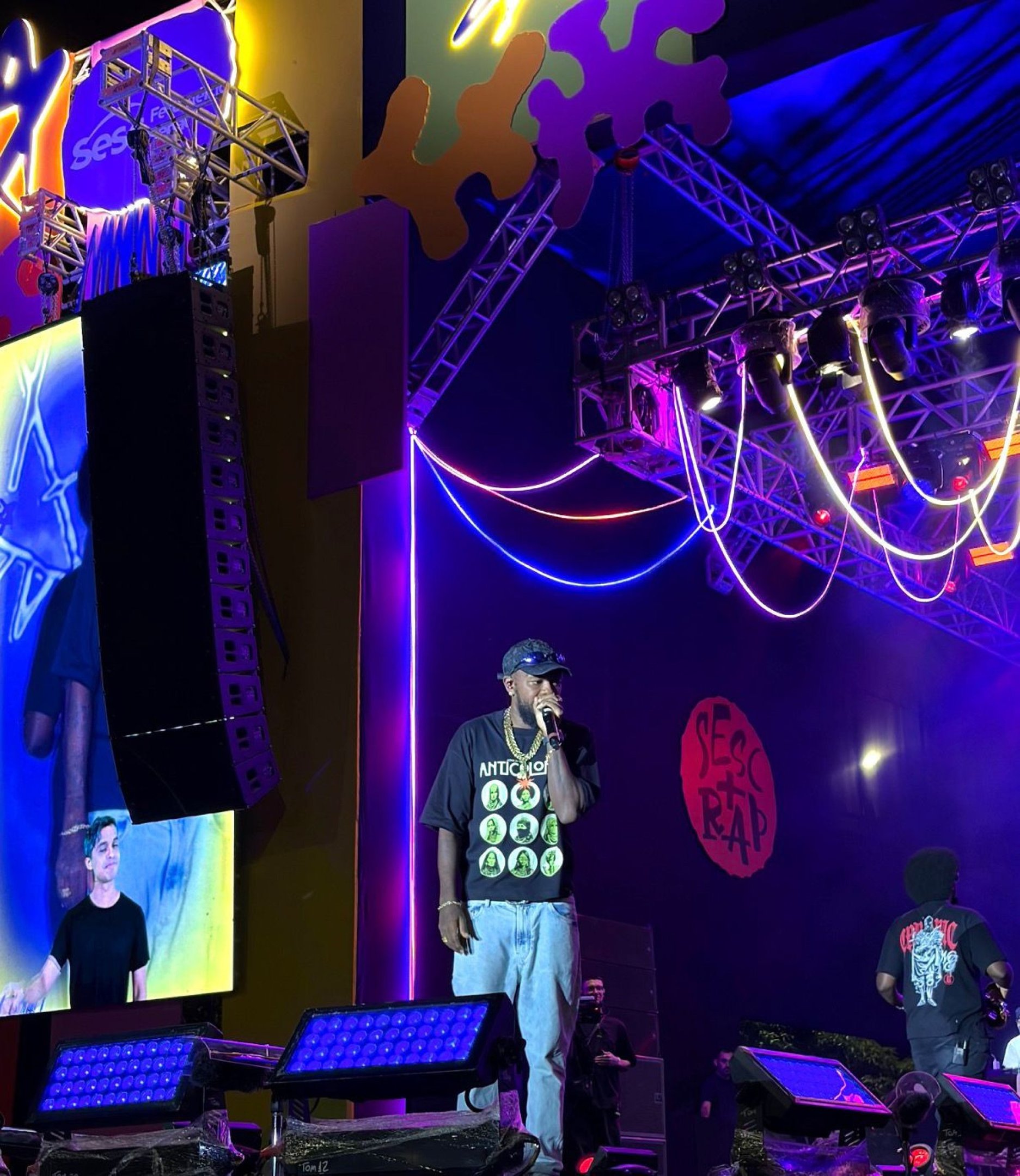 Djonga, apresenta&ccedil;&atilde;o no Sesc+Rap 
