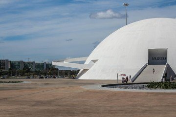 Entrada para o aulão gratuito no auditório do Museu Nacional será liberada por ordem de chegada para 700 alunos -  (crédito: José Cruz/Agência Brasil)