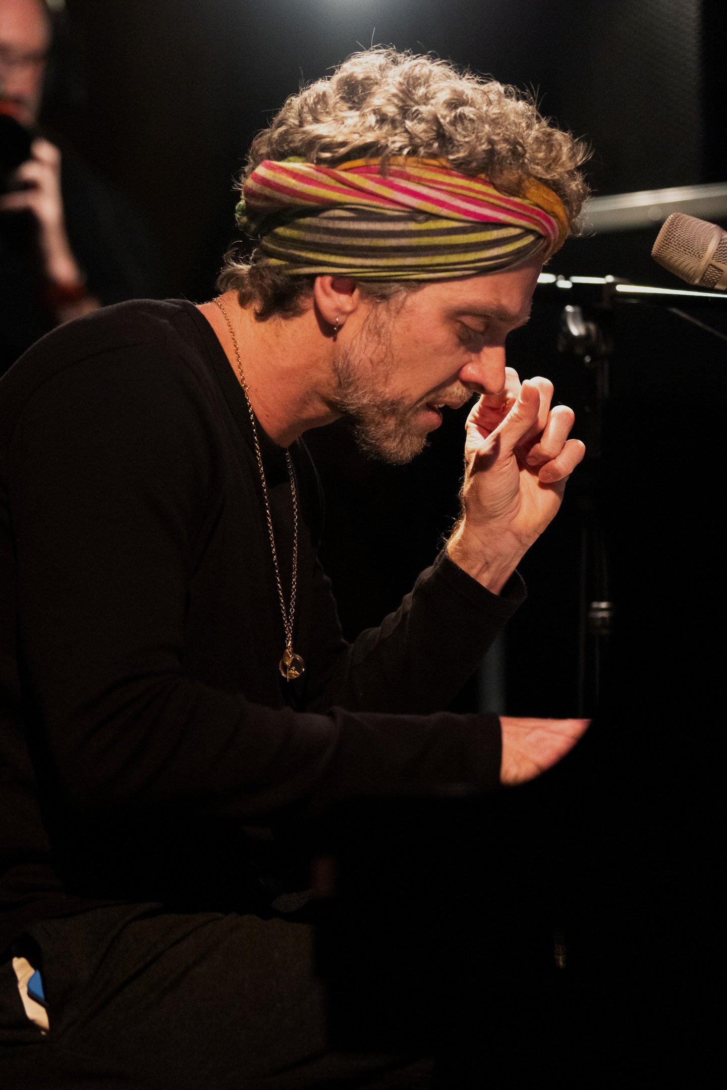 Projeto reinventa Tom Jobim e Vinícius de Moraes com o pianista João Ventura