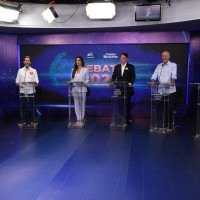 Os candidatos Celina Leão (PP), Leandro Grass (PT), Paula Belmonte (PSDB), Kiko Caputo (Novo), José Roberto Arruda (PSD) e Ricardo Cappelli (PSB) -  (crédito:  Marcelo Ferreira CB/DA Press)