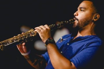 Clube do Choro recebe Luis Velozo, Andresa Sousa e Vitor Adonai hoje, às 19h30
- (crédito: Divulgação) Clube do Choro recebe Luis Velozo, Andresa Sousa e Vitor Adonai hoje, às 19h30
- (crédito: Divulgação)