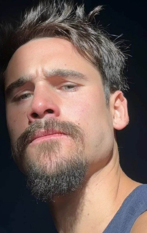 Nicolas Prattes relembra grande conquista internacional e comove Sabrina Sato - (crédito: Reprodução/ Instagram @nicolasprattes Nicolas Prattes) Nicolas Prattes relembra grande conquista internacional e comove Sabrina Sato - (crédito: Reprodução/ Instagram @nicolasprattes Nicolas Prattes)