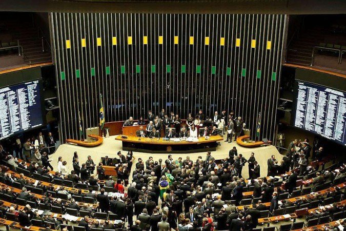 Estremecida desde abril, relação entre Lula e Alcolumbre voltou ao compasso recentemente, com elogios do presdiente da Câmara e apoio do PT no Amapá - (crédito: Sergio Lima / AFP via Getty Images) Estremecida desde abril, relação entre Lula e Alcolumbre voltou ao compasso recentemente, com elogios do presdiente da Câmara e apoio do PT no Amapá - (crédito: Sergio Lima / AFP via Getty Images)