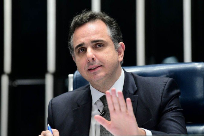 Pacheco participa de café com Motta e líderes antes de votação na Câmara
