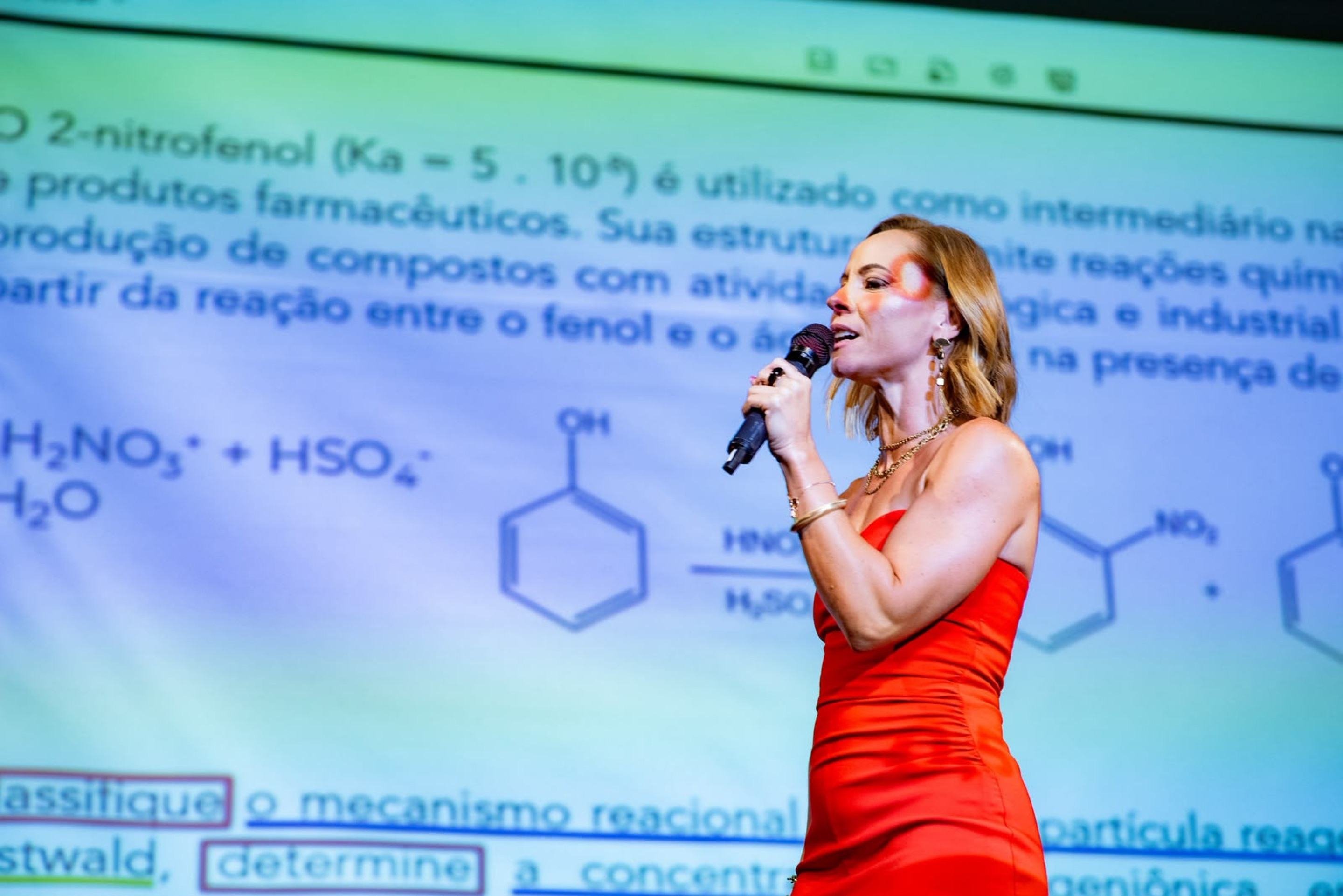 Curso preparatório de medicina disponibiliza aulas gratuitas de biologia