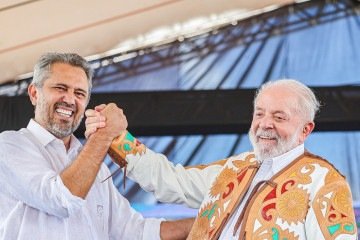 Após a agenda institucional, o presidente seguirá para Juazeiro do Norte (CE), onde participará de uma caminhada em apoio à reeleição do atual governador Elmano de Freitas - (crédito: Ricardo Stuckert/PR) Após a agenda institucional, o presidente seguirá para Juazeiro do Norte (CE), onde participará de uma caminhada em apoio à reeleição do atual governador Elmano de Freitas - (crédito: Ricardo Stuckert/PR)