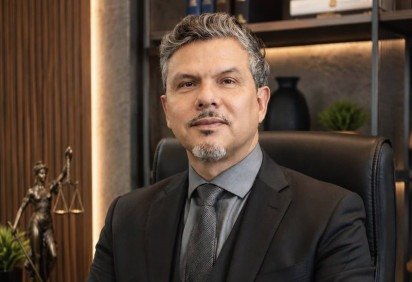  2026. Eixo Capital. Juarez da Silva, advogado criminalista e especialista em Tribunal do Juri, crimes de alta complexidade e defesas estrategicas



       -  (crédito:  Divulgação) - 2026. Eixo Capital. Juarez da Silva, advogado criminalista e especialista em Tribunal do Juri, crimes de alta complexidade e defesas estrategicas



       -  (crédito:  Divulgação)