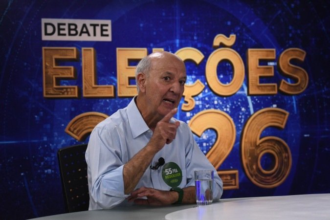 Arruda atribui queda em pesquisa a desgaste com disputa judicial no TRE - (crédito: Marcelo Ferreira/CB/D.A Press) Arruda atribui queda em pesquisa a desgaste com disputa judicial no TRE - (crédito: Marcelo Ferreira/CB/D.A Press)