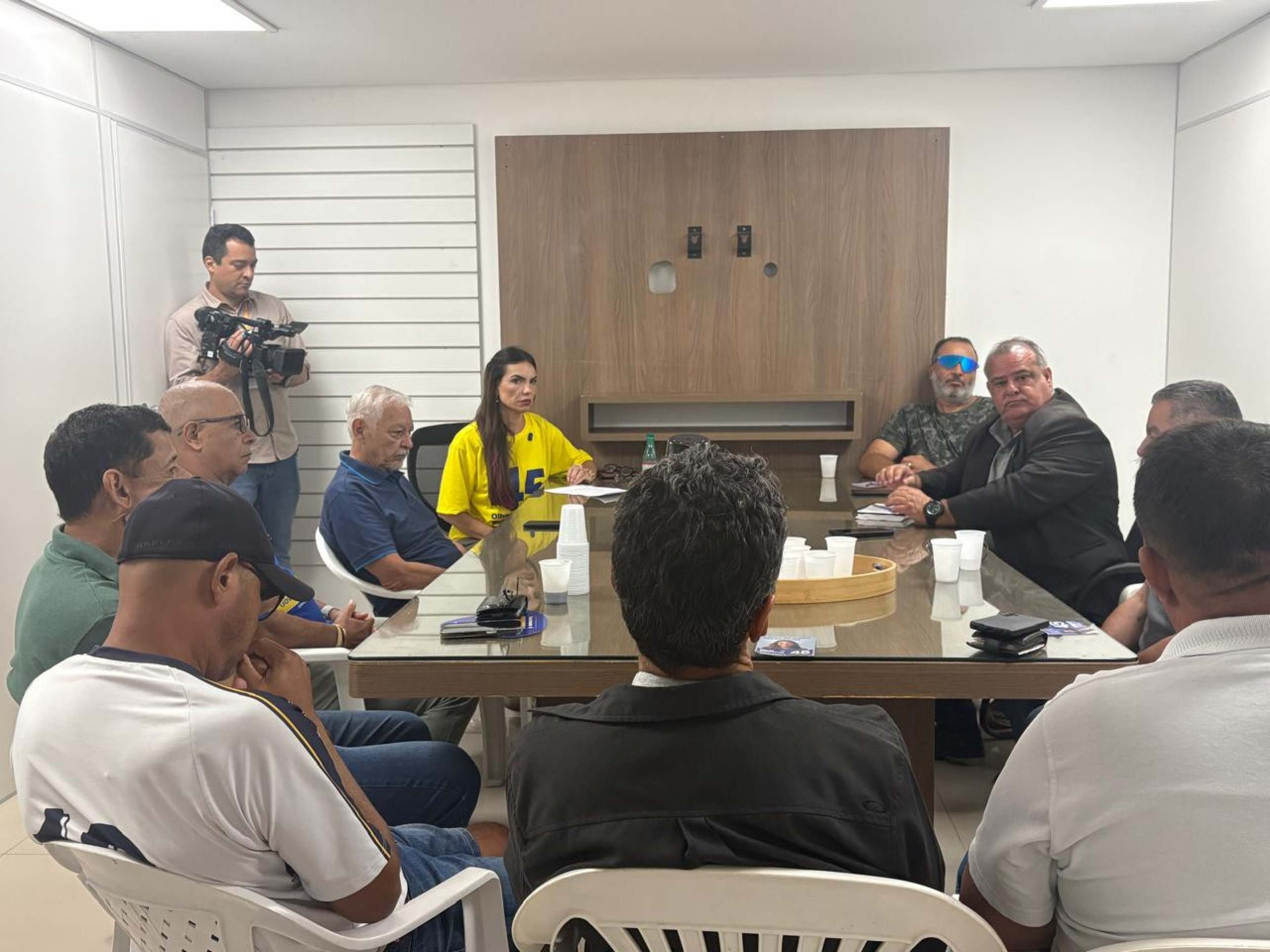 Reuni&atilde;o entre PMs e candidata ao GDF ocorreu na manh&atilde; desta quarta (2)