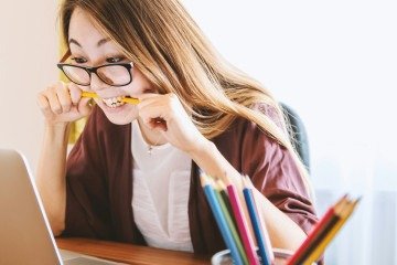 Em meio a um dia agitado, a t&eacute;cnica Stop oferece uma pausa consciente para gerenciar o estresse e a ansiedade do cotidiano -  (crédito: Reprodu&ccedil;&atilde;o/Unsplash)