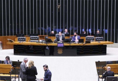 A pauta precisa concluir a tramitação no Congresso até 8 de setembro, para que a tributação não seja retomada -  (crédito: Bruno Spada / Câmara dos Deputados)