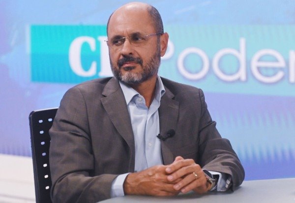 Ed Alves/CB/D.A Press