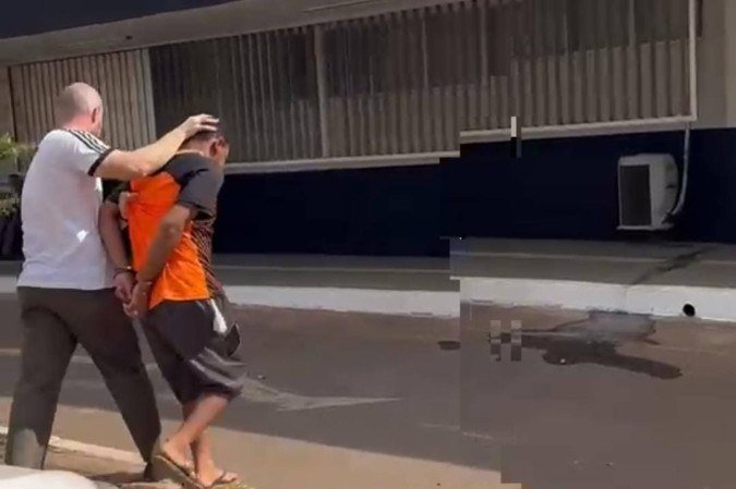 Homem foi preso em Samambaia - (crédito: PCDF/Divulgação) Homem foi preso em Samambaia - (crédito: PCDF/Divulgação)