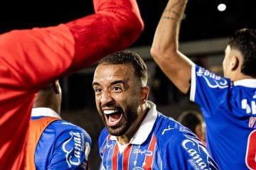 Jogadores do Bahia comemoram a vitória contra o Bragantino - (crédito: Letícia Martins/EC Bahia) Jogadores do Bahia comemoram a vitória contra o Bragantino - (crédito: Letícia Martins/EC Bahia)