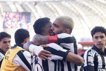 Santos x Internacional - (crédito: Pedro Ernerto Guerra Azevedo/Santos) Santos x Internacional - (crédito: Pedro Ernerto Guerra Azevedo/Santos)