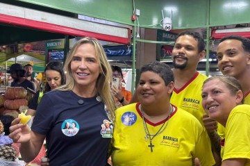 Celina promete 'grande nomeação para área da saúde' após vedação eleitoral
- (crédito: Isabela Berrogain/CB/DA Press) Celina promete 'grande nomeação para área da saúde' após vedação eleitoral
- (crédito: Isabela Berrogain/CB/DA Press)