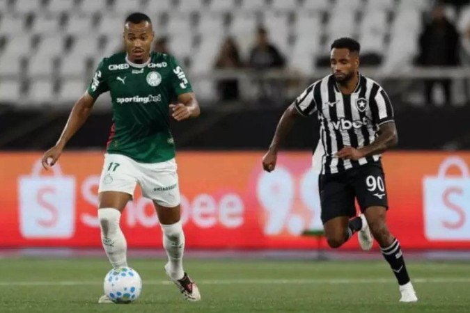 Marlon Freitas recebeu o terceiro cartão amarelo e desfalca o Palmeiras - (crédito: Cesar Greco / Palmeiras) Marlon Freitas recebeu o terceiro cartão amarelo e desfalca o Palmeiras - (crédito: Cesar Greco / Palmeiras)