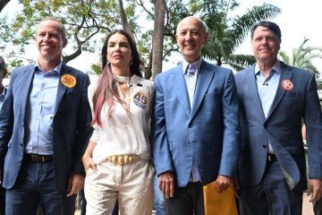 "Deixamos de lado as nossas diferen&ccedil;as", diz Arruda sobre uni&atilde;o dos candidatos Ricardo Cappelli, Paula Belmonte e Kiko Caputo para pedido de investiga&ccedil;&atilde;o de Celina Le&atilde;o -  (crédito: Ana Carolina Alves/CB/D.A Press )