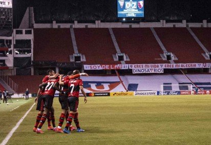 Única vitória rubro-negra em Quito ocorreu na Libertadores de 2021  -  (crédito: Alexandre Vidal / Flamengo)
