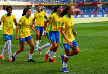 Nogueira abre o placar com um gol de pênalti na vitória brasileira por 3 x 0, contra o Canadá -  (crédito: LUCIANA VERMELL/CBF) -Nogueira abre o placar com um gol de pênalti na vitória brasileira por 3 x 0, contra o Canadá -  (crédito: LUCIANA VERMELL/CBF)